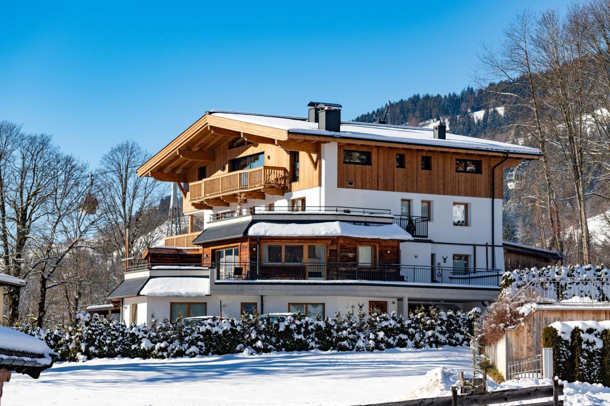 Alpine Lodge Brixen 布利克森塔勒 外观 照片